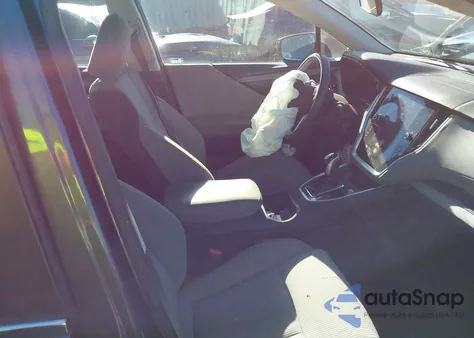 2020 Subaru Legacy Premium z USA, uszkodzony, nr VIN 4S3BWAC68L3008864